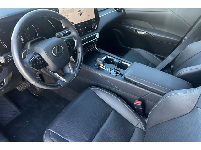 2024 Lexus RX 350 Premium photo 3