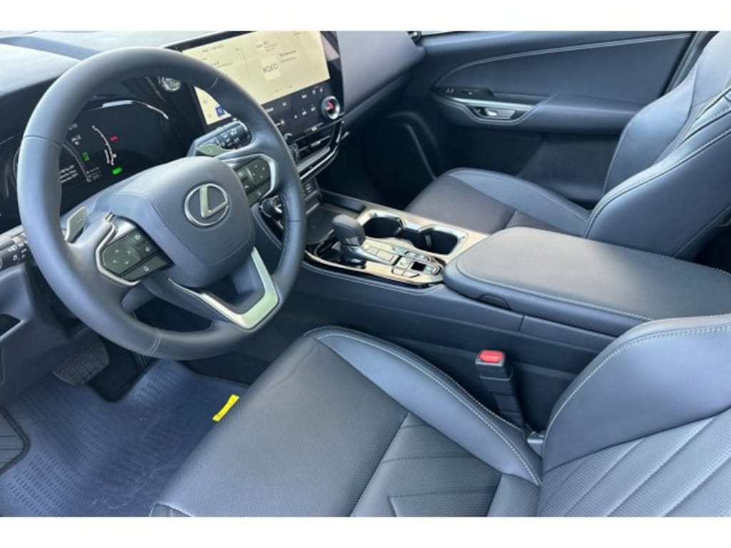 New 2026 Lexus NX PLUG-IN HYBRID ELECTRIC VEHICLE 450h+ LUXURY AWD 5-DOOR SUV 4X4