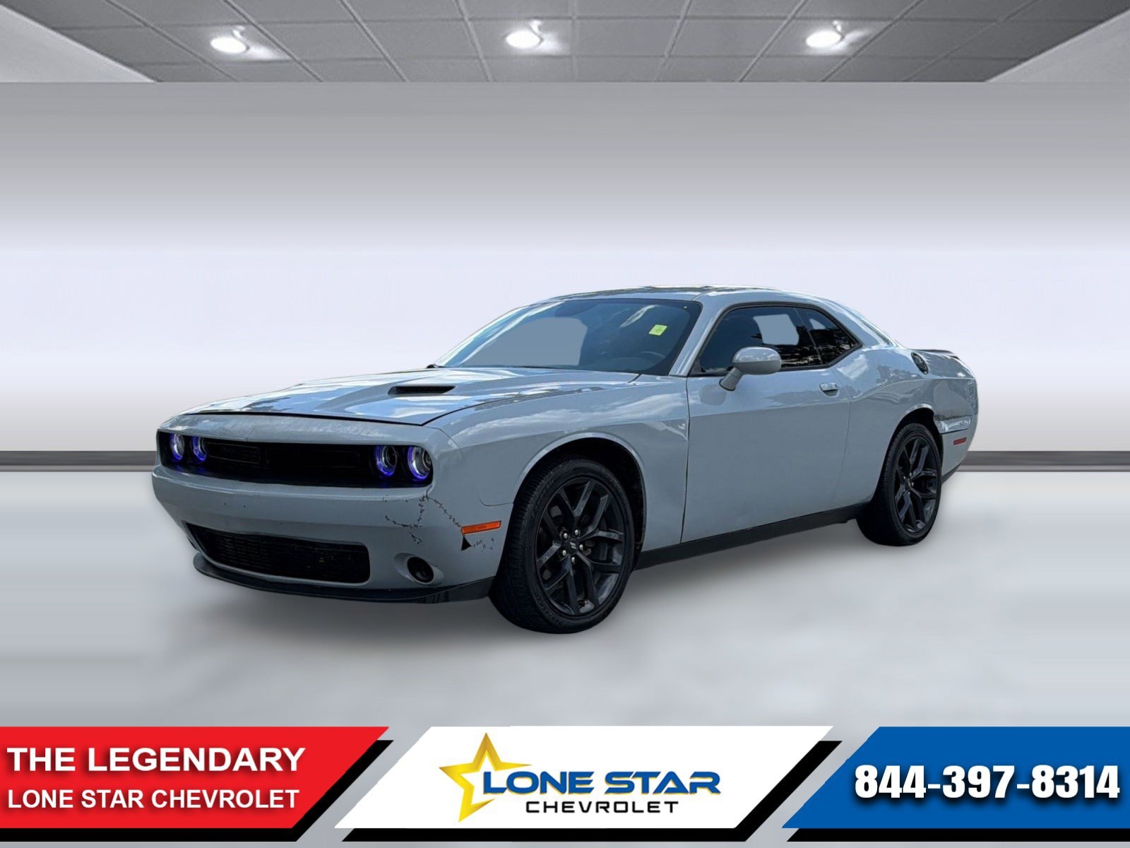 2020 Dodge Challenger SXT Auto's photo