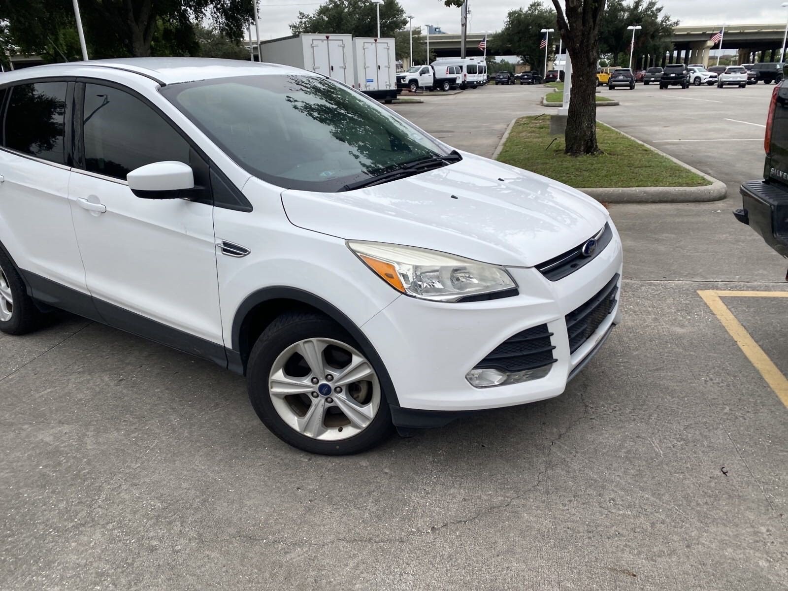 Used 2016 Ford Escape SE with VIN 1FMCU0G71GUC10285 for sale in Baytown, TX