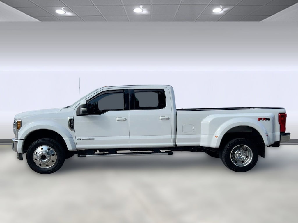 Used 2019 Ford F-450 LARIAT Truck Crew Cab