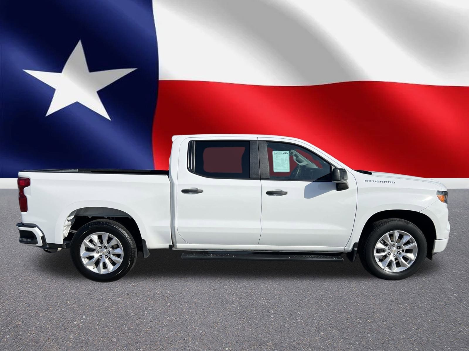 Used 2022 Chevrolet Silverado 1500 Custom with VIN 3GCPABEK4NG579479 for sale in Baytown, TX