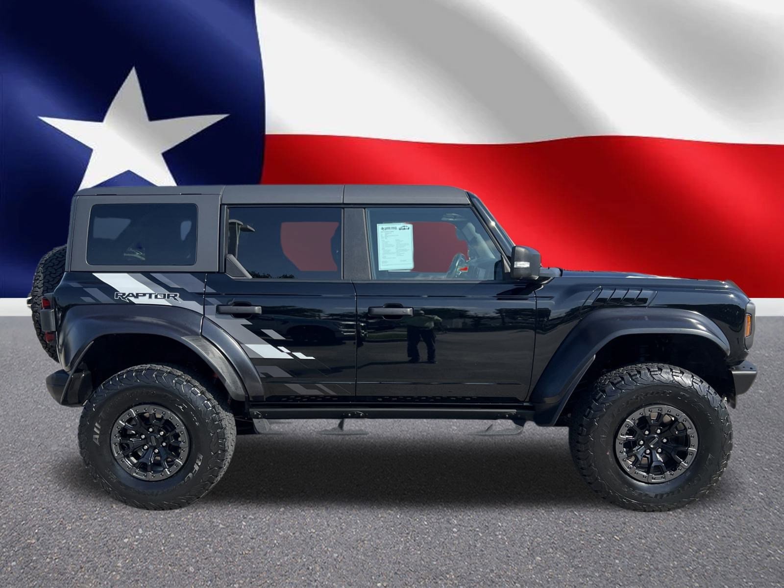 Used 2022 Ford Bronco 4-Door Raptor with VIN 1FMEE5JR3NLA51172 for sale in Baytown, TX