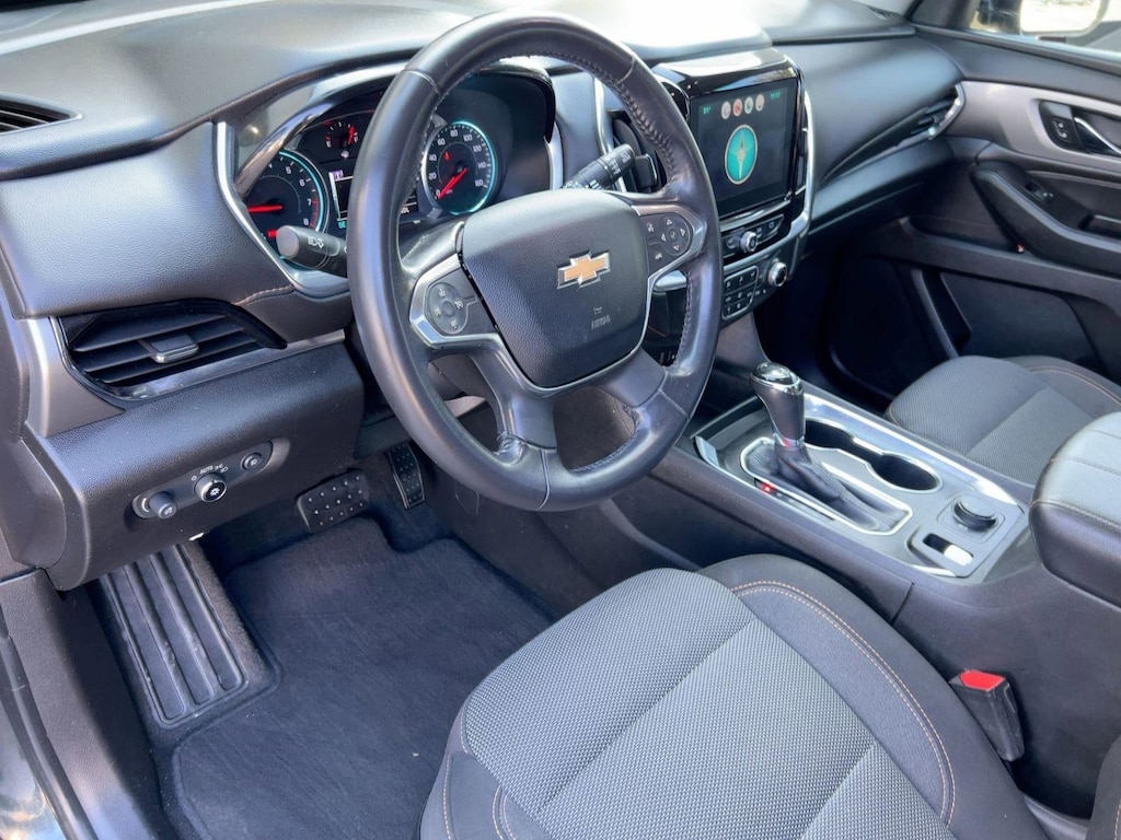 Used 2019 Chevrolet Traverse LT Cloth SUV