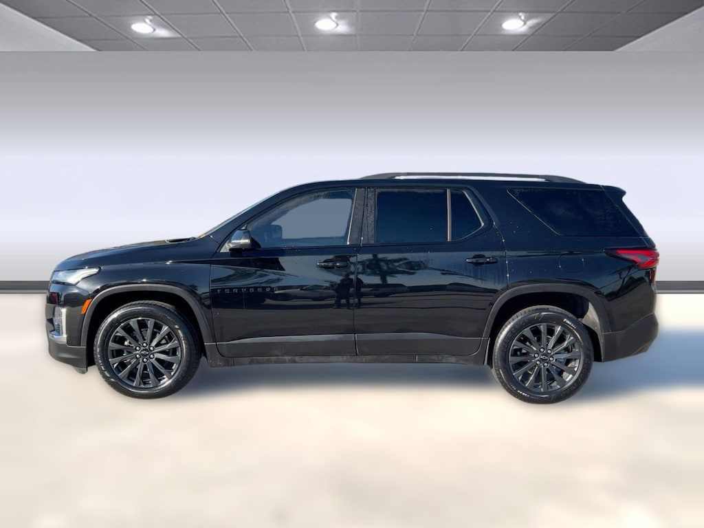 Used 2023 Chevrolet Traverse RS SUV