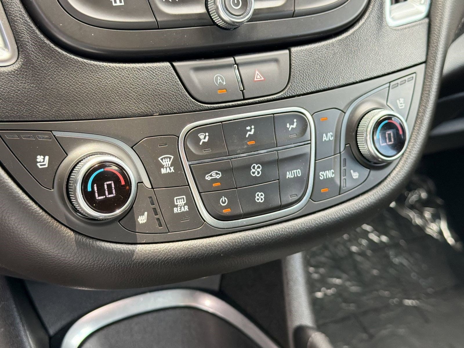 2024 Chevrolet Malibu 2LT - Photo 19