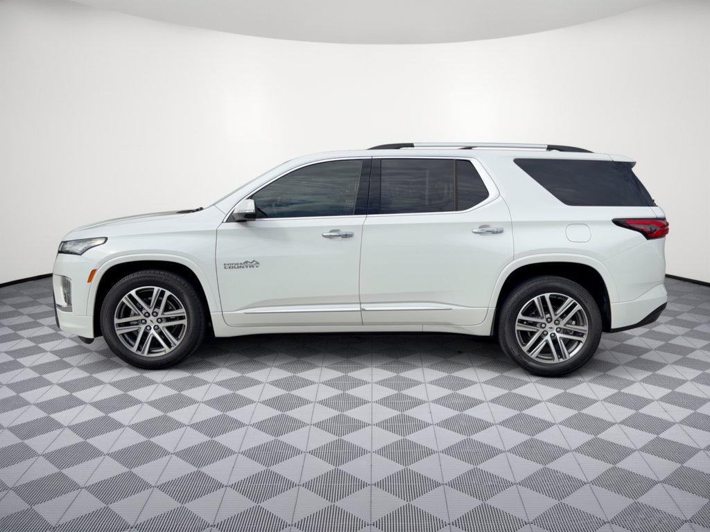 Used 2022 Chevrolet Traverse High Country SUV for sale in Houston