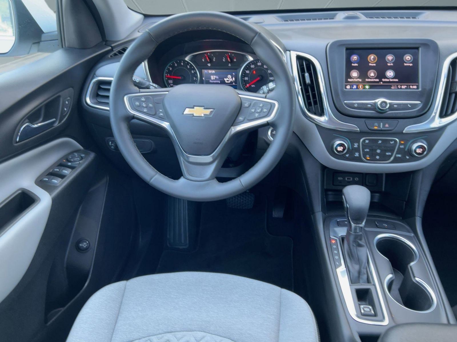 2023 Chevrolet Equinox LT photo 4