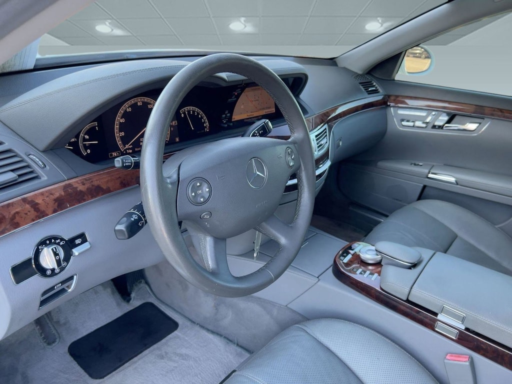 Used 2007 Mercedes-Benz S-Class 5.5L V8 Sedan