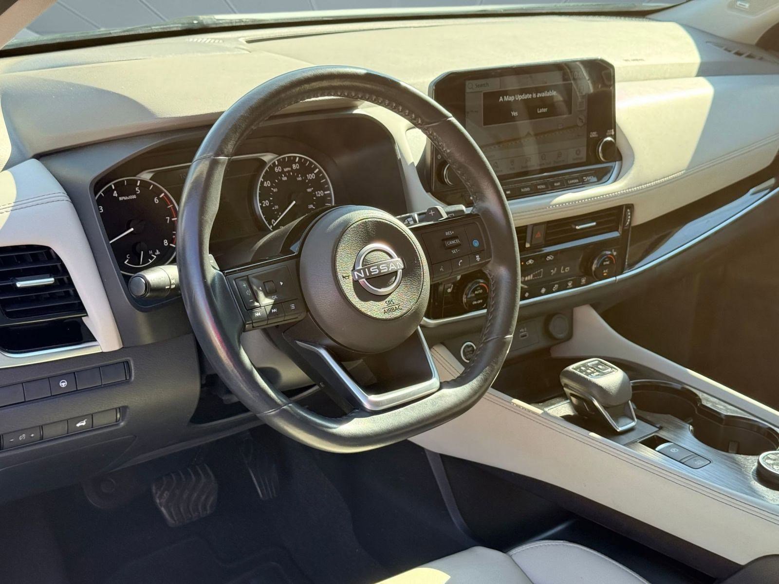 2023 Nissan Rogue SL photo 4
