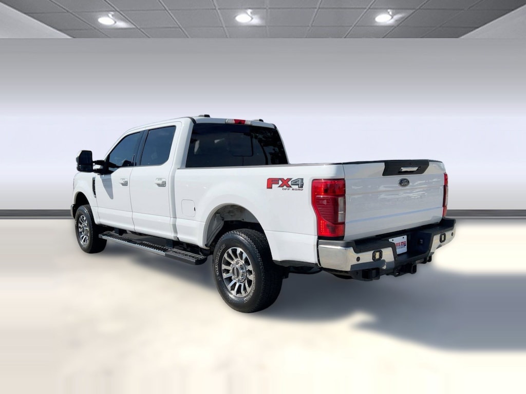 Used 2020 Ford F-250 LARIAT Truck Crew Cab