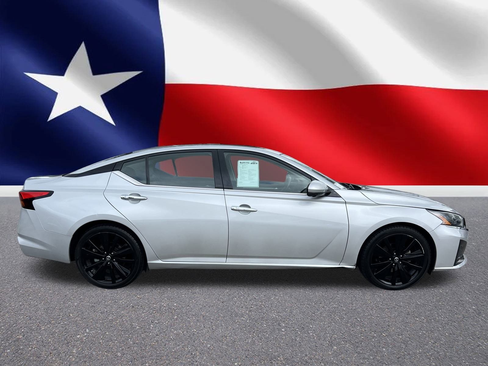 Used 2023 Nissan Altima SL with VIN 1N4BL4EV0PN339369 for sale in Baytown, TX