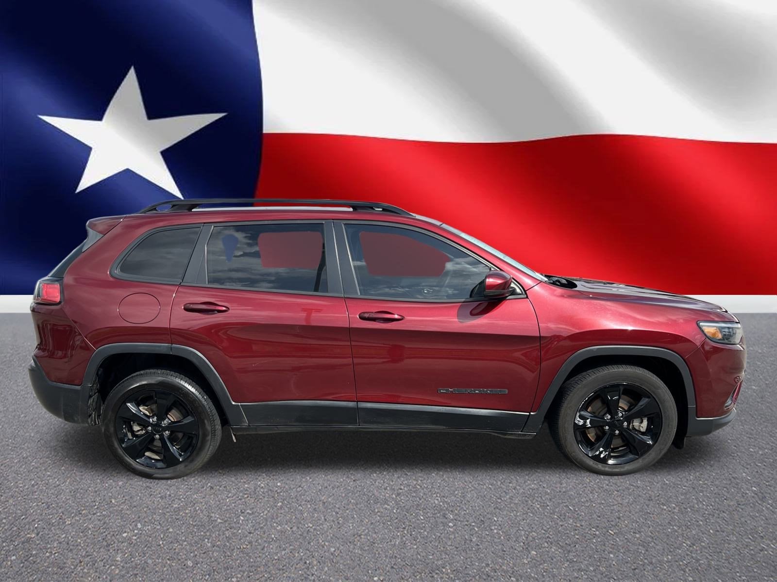Used 2020 Jeep Cherokee Latitude Plus with VIN 1C4PJLLB4LD568422 for sale in Baytown, TX