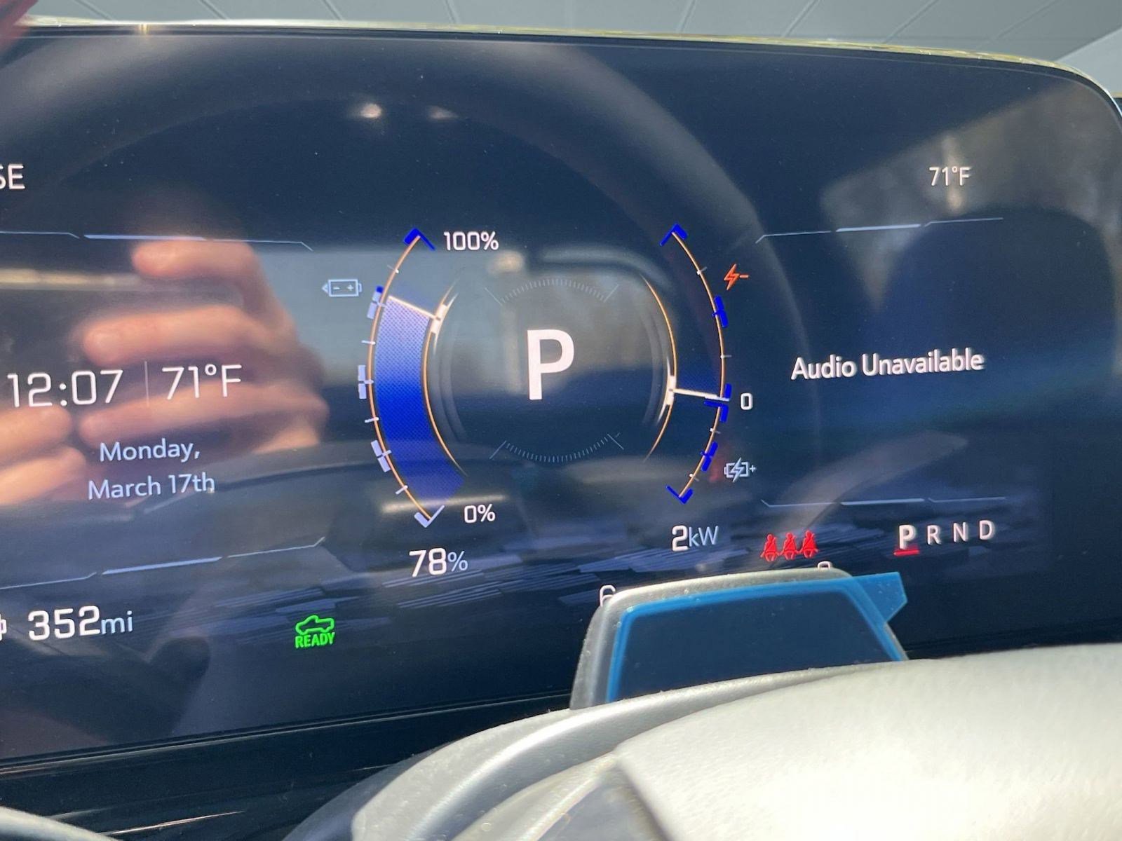 2024 Chevrolet Silverado EV RST - Photo 19