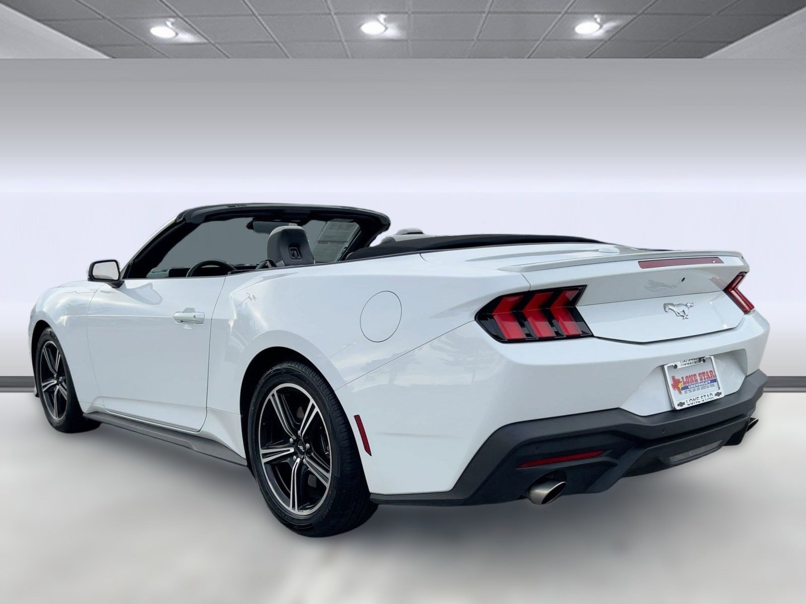 2024 Ford Mustang EcoBoost Convertible photo 3