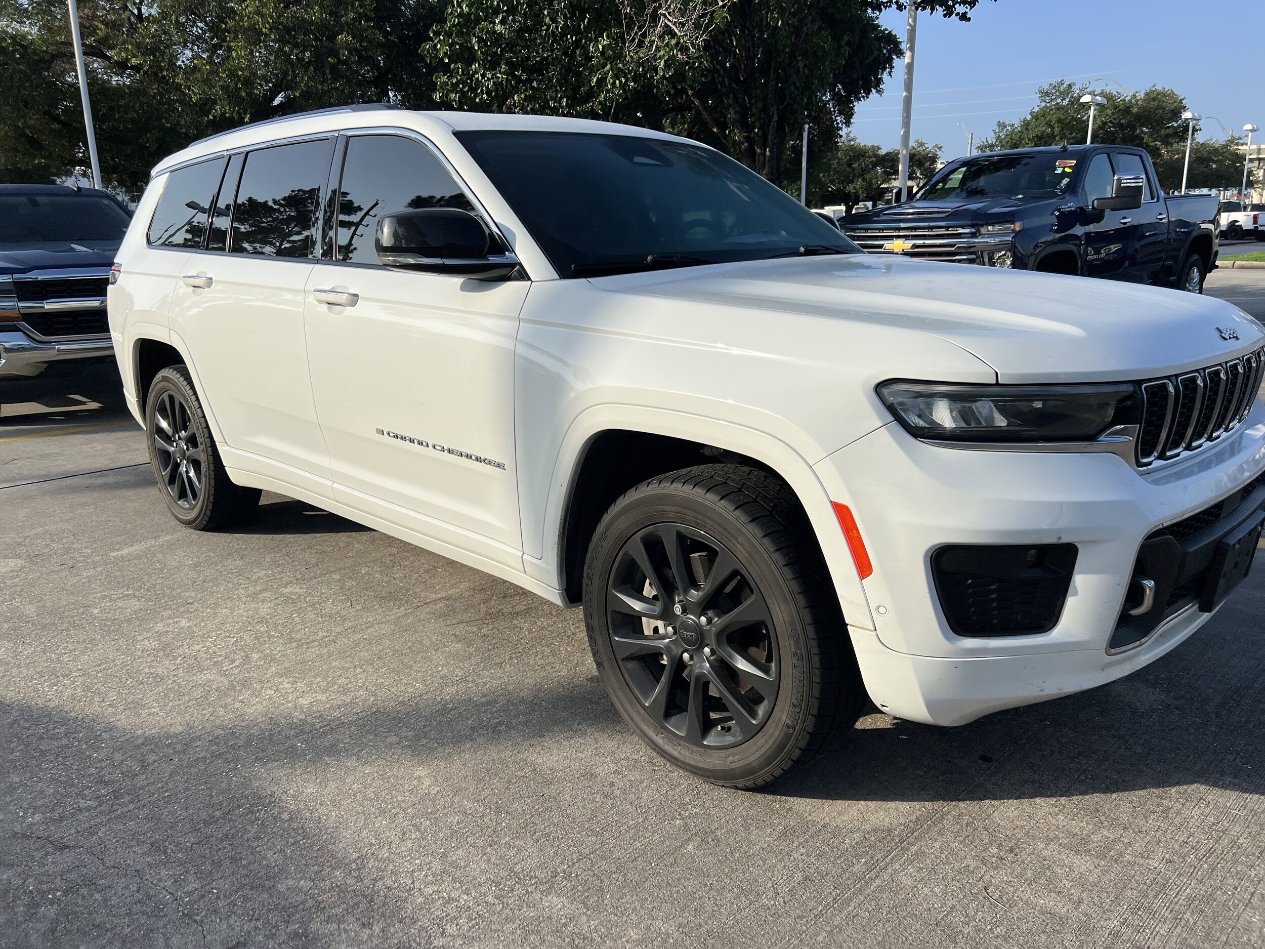 Used 2021 Jeep Grand Cherokee L Overland with VIN 1C4RJKDT2M8195286 for sale in Baytown, TX