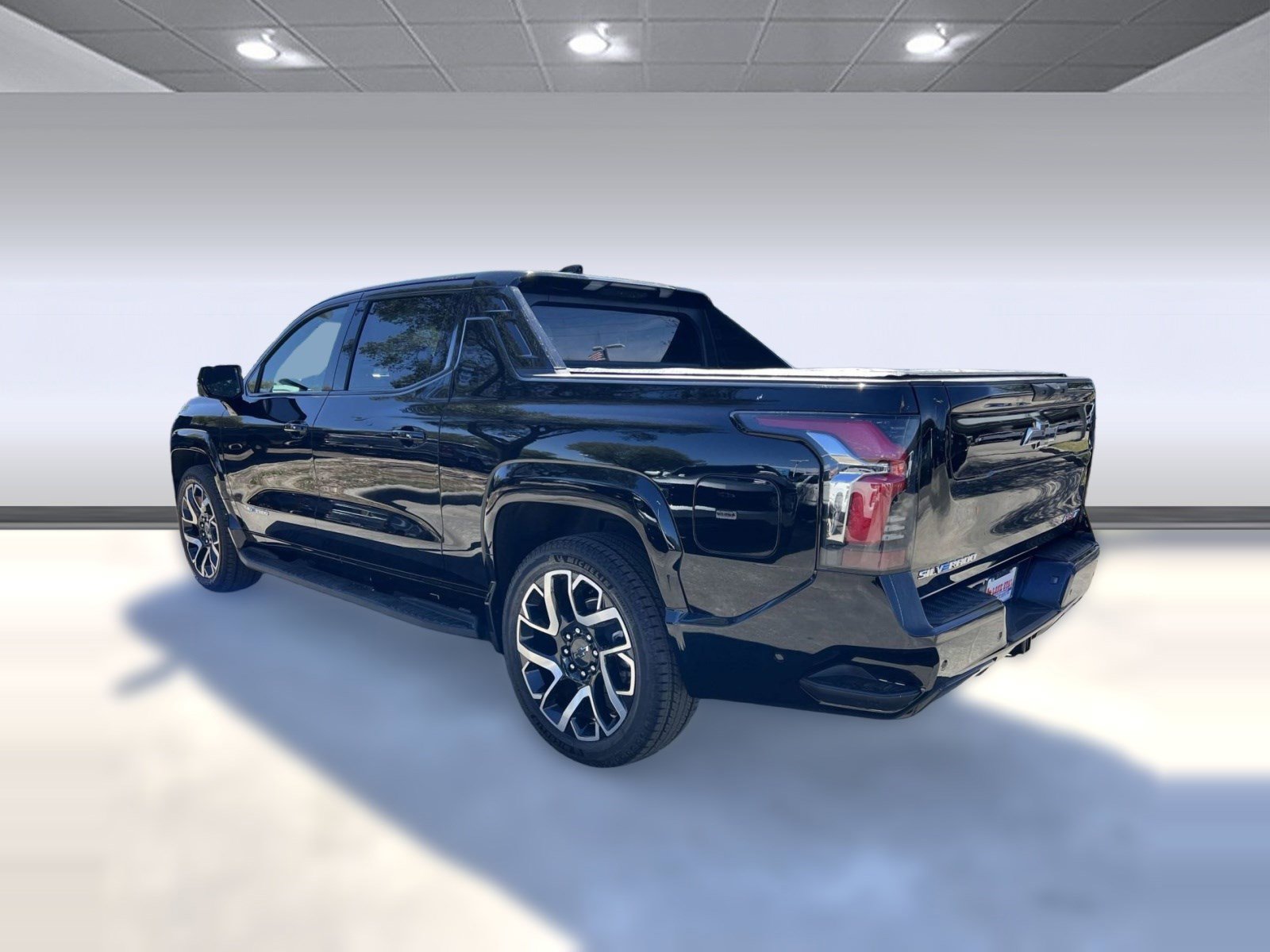 2024 Chevrolet Silverado EV RST - Photo 3