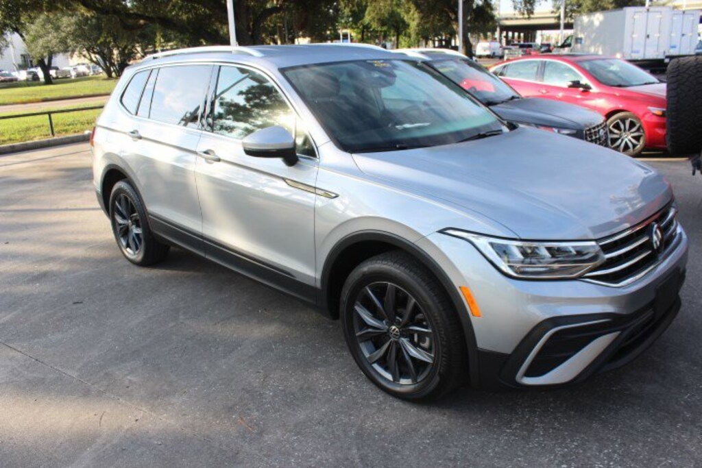 Used 2023 Volkswagen Tiguan For Sale in Houston, TX Stock BPM073008