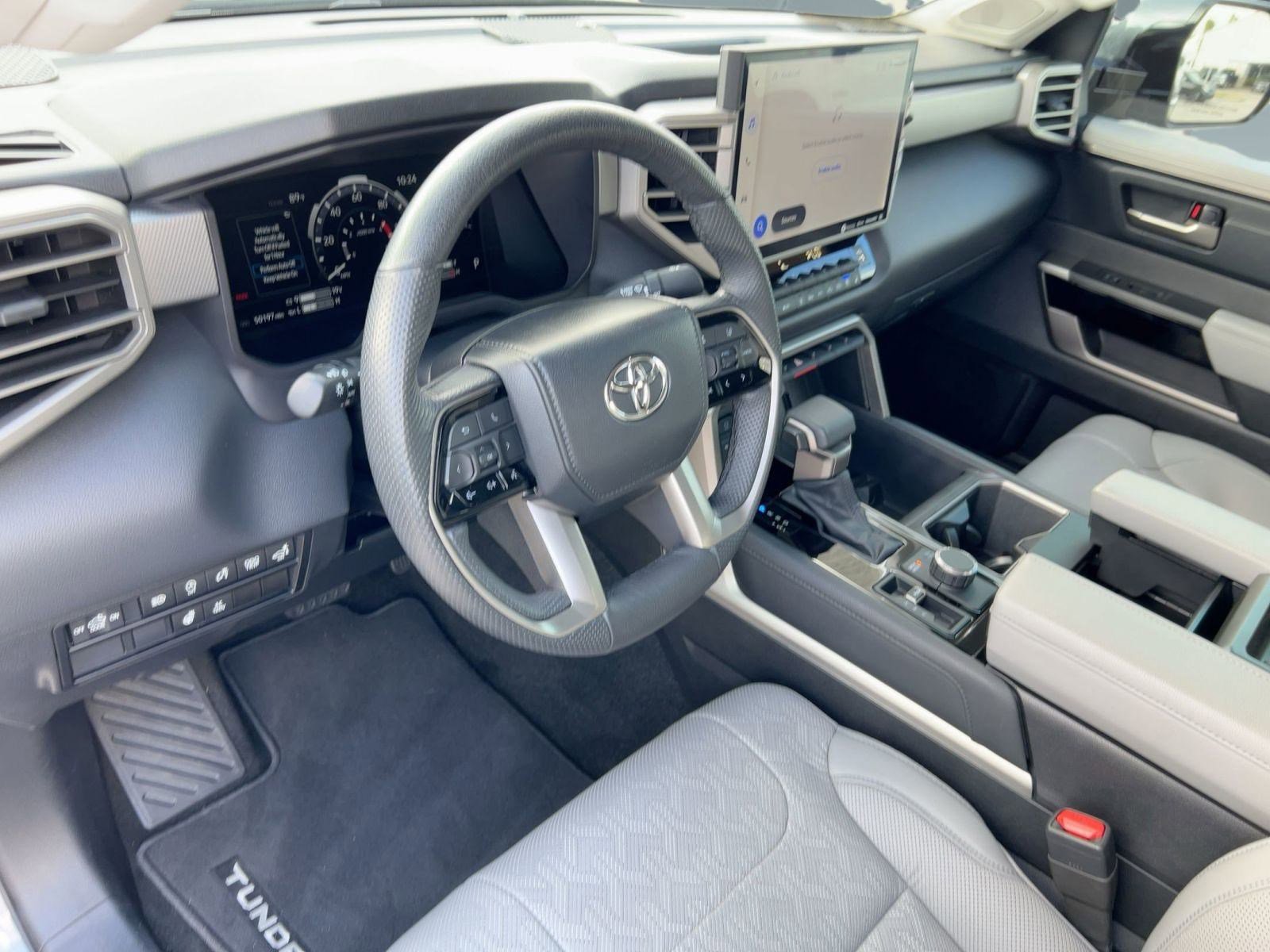 2024 Toyota Tundra Limited photo 4