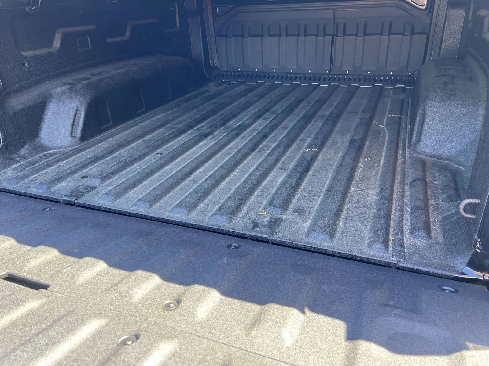 2024 Chevrolet Silverado EV RST - Photo 23