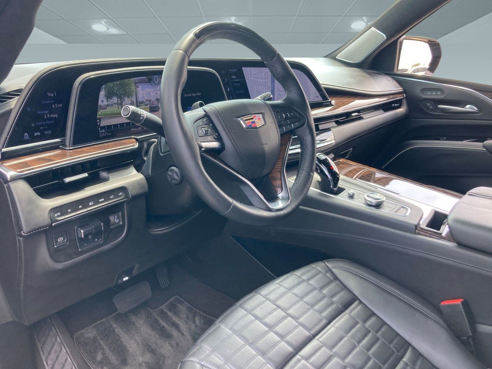 2023 Cadillac Escalade Sport Platinum photo 4