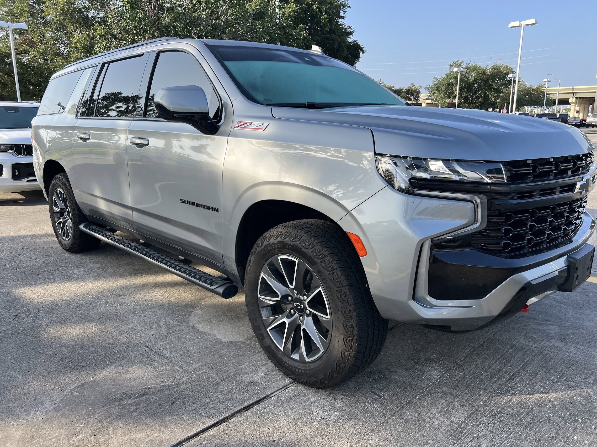 Used 2024 Chevrolet Suburban Z71 with VIN 1GNSKDKD9RR120180 for sale in Baytown, TX