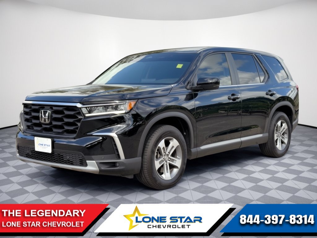 Used 2024 Honda Pilot EX-L 7 Passenger SUV serving Houston