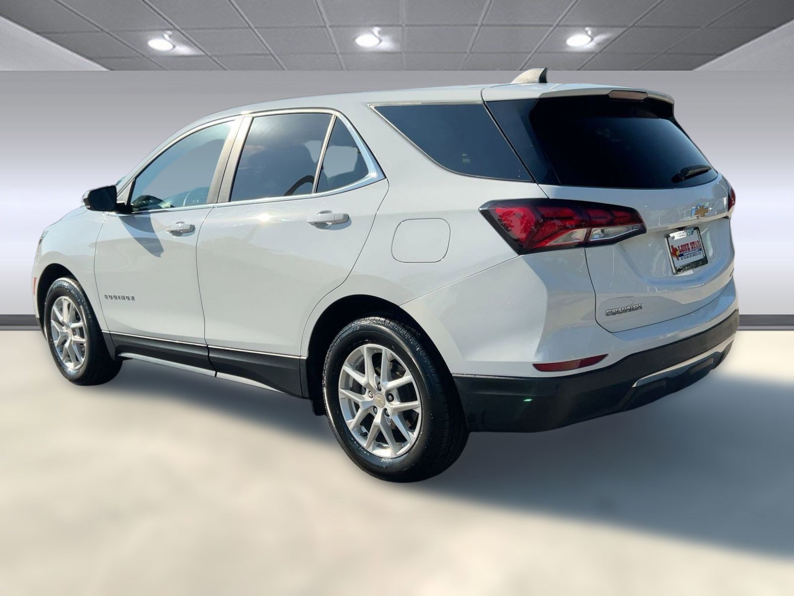 2023 Chevrolet Equinox LT photo 3