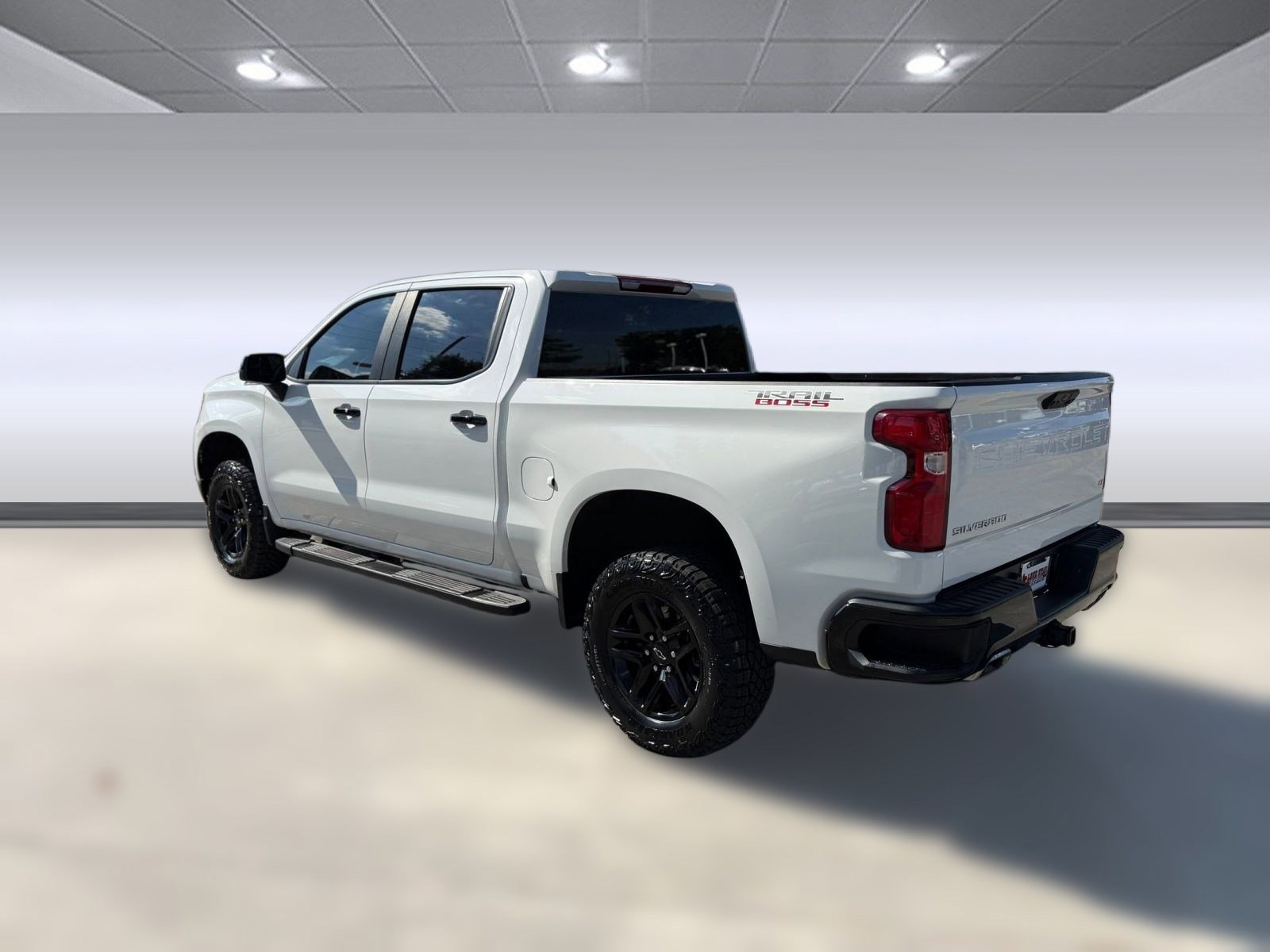 2024 Chevrolet Silverado 1500 LT Trail Boss photo 2