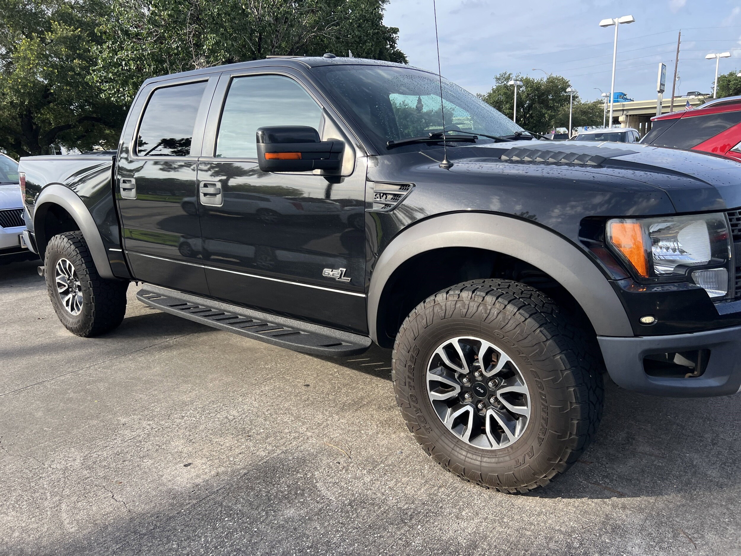 2012 Ford F-150 SVT Raptor photo 2