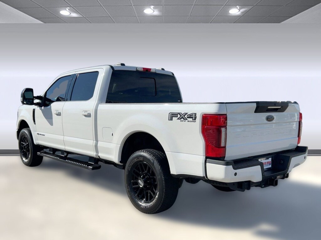 Used 2021 Ford F-250 LARIAT Truck Crew Cab