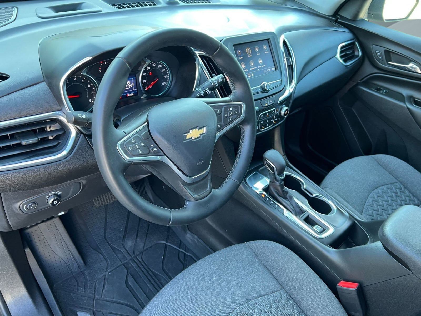 2023 Chevrolet Equinox LT photo 4