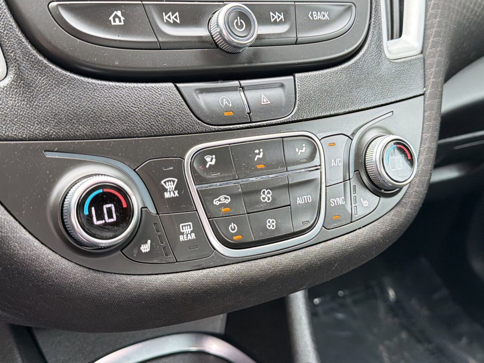 2024 Chevrolet Malibu 1LT - Photo 18