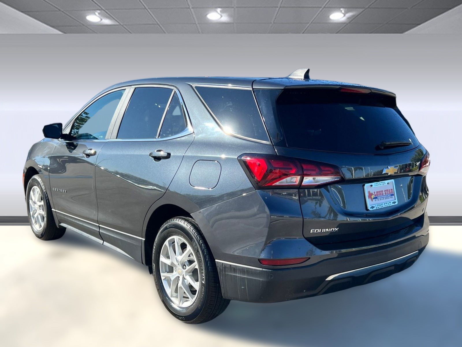 2023 Chevrolet Equinox LT photo 3