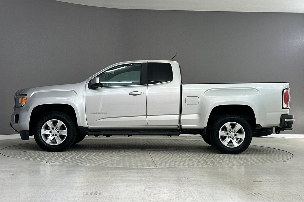 Used 2017 GMC Canyon SLE Truck Extended Cab