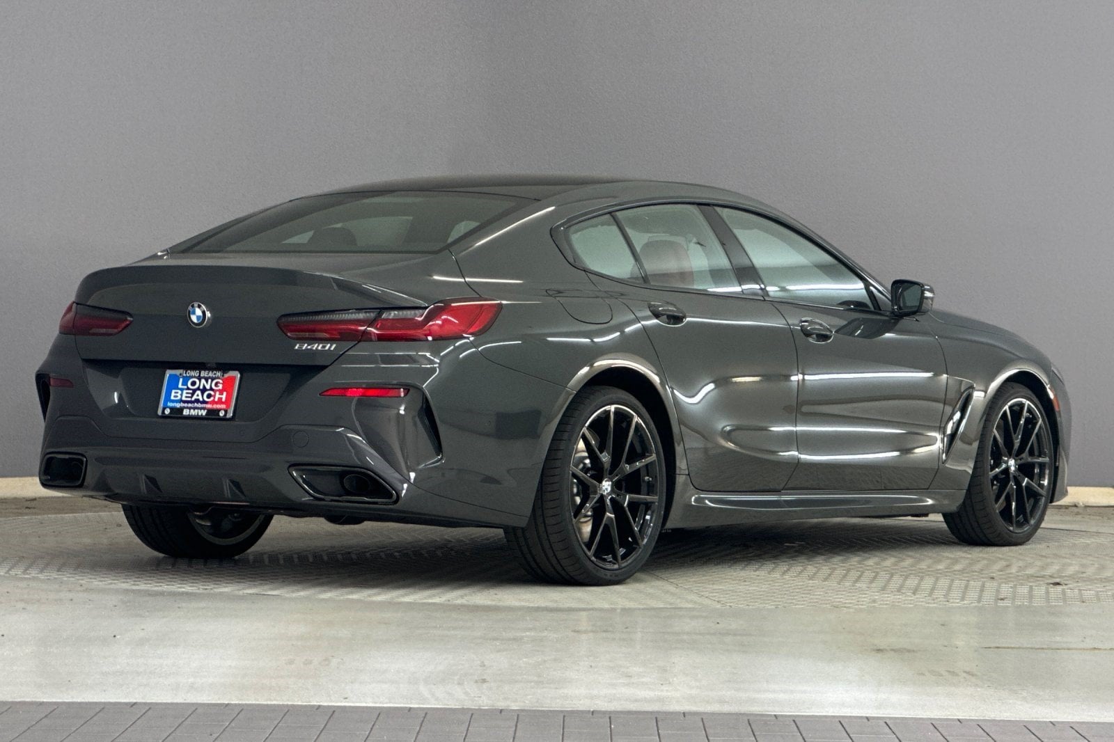 2026 BMW 8 Series 840i - Photo 8
