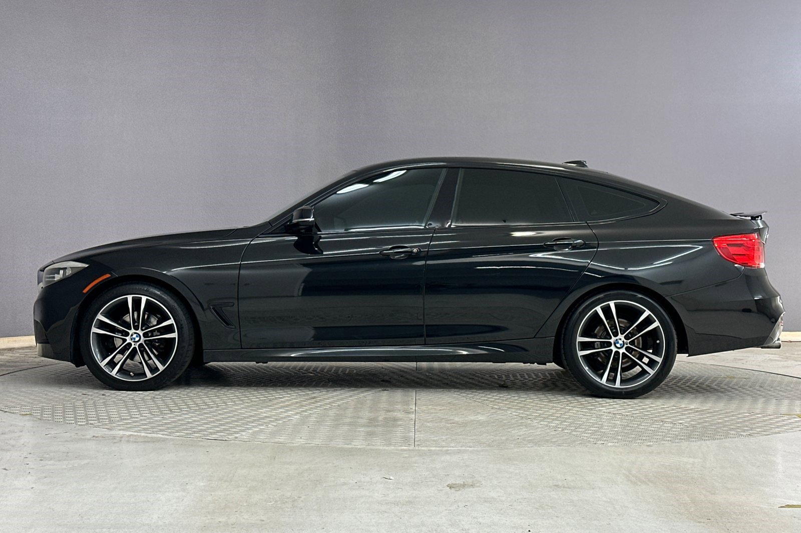 2016 Bmw 328i xDrive SULEV photo 2