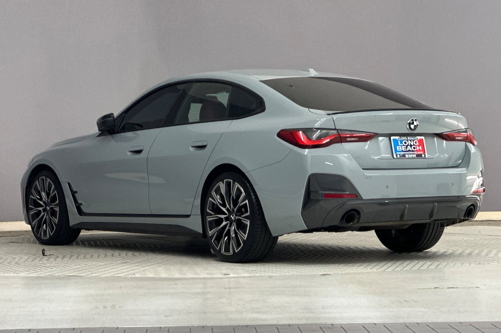 2023 BMW 430i photo 2