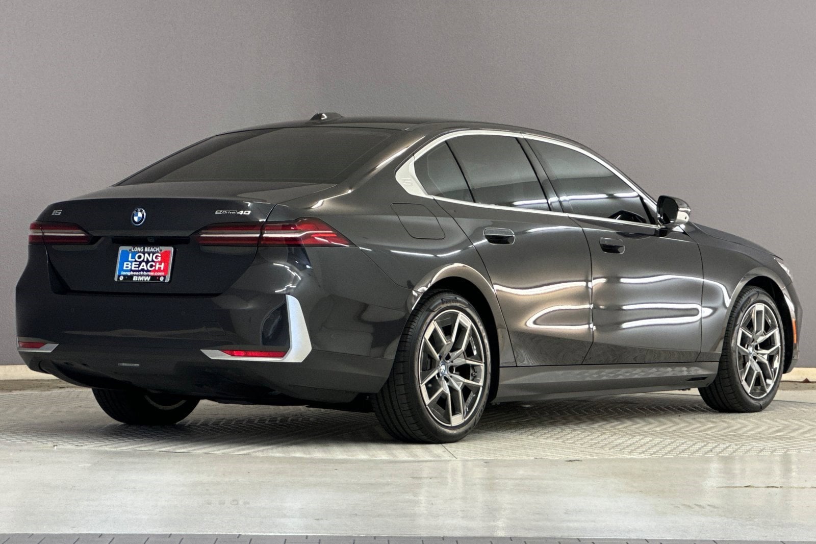 2024 BMW i5 eDrive40 photo 3