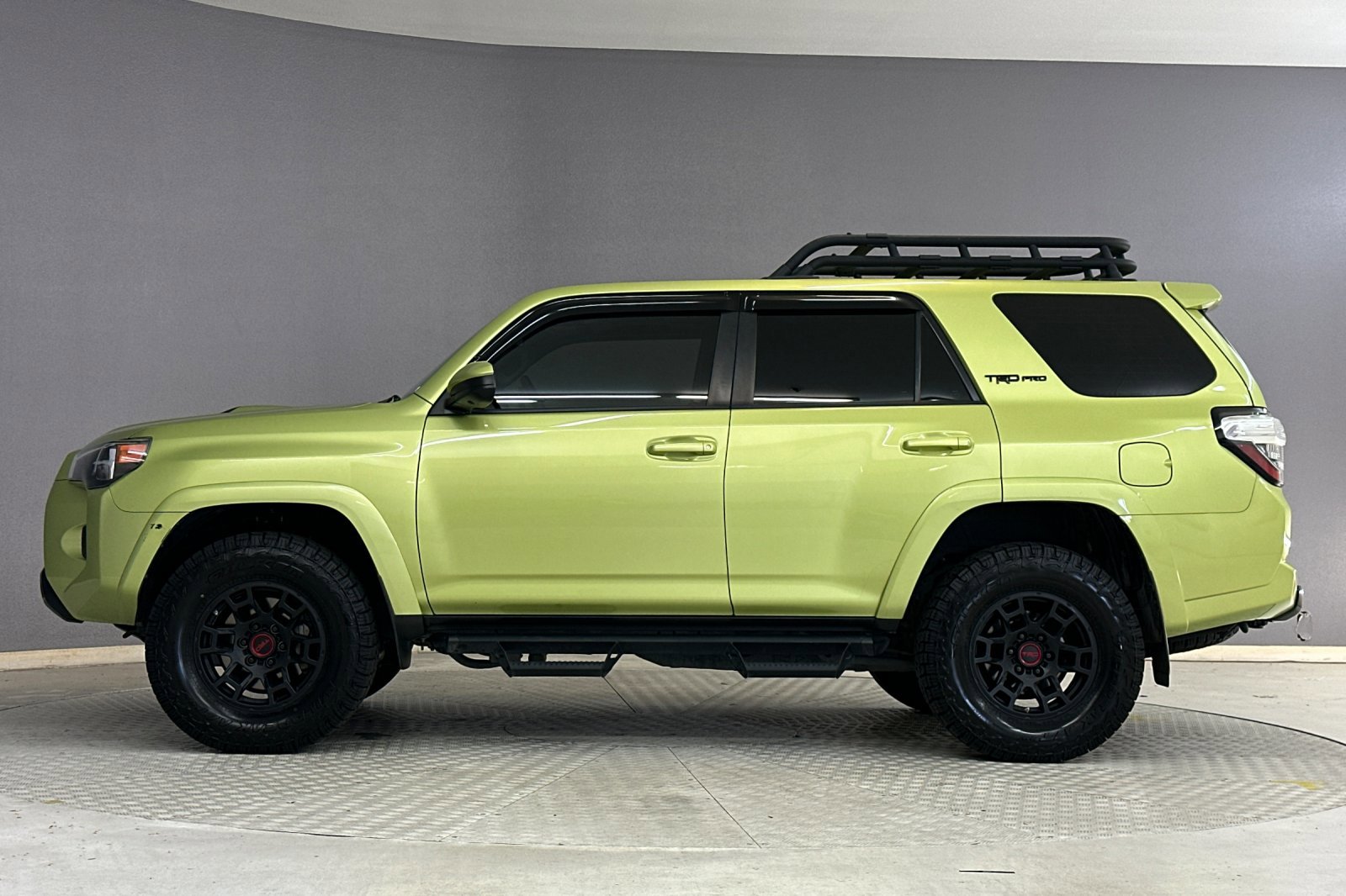 2022 Toyota 4Runner TRD Pro photo 2