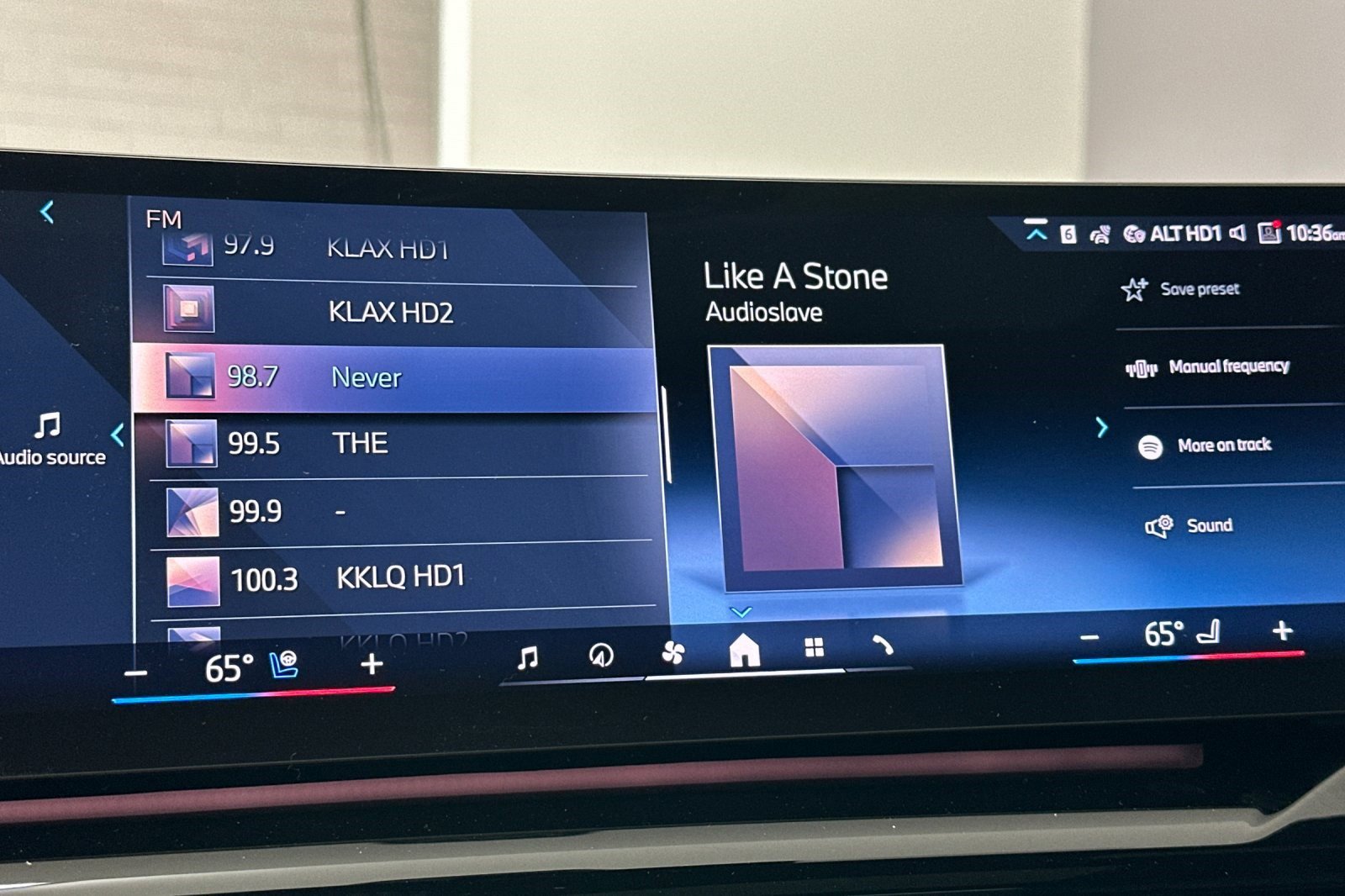 2026 BMW 5 Series 530i - Photo 21