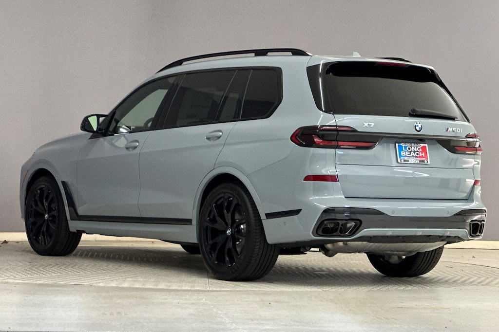 New 2026 BMW X7 M60i SUV