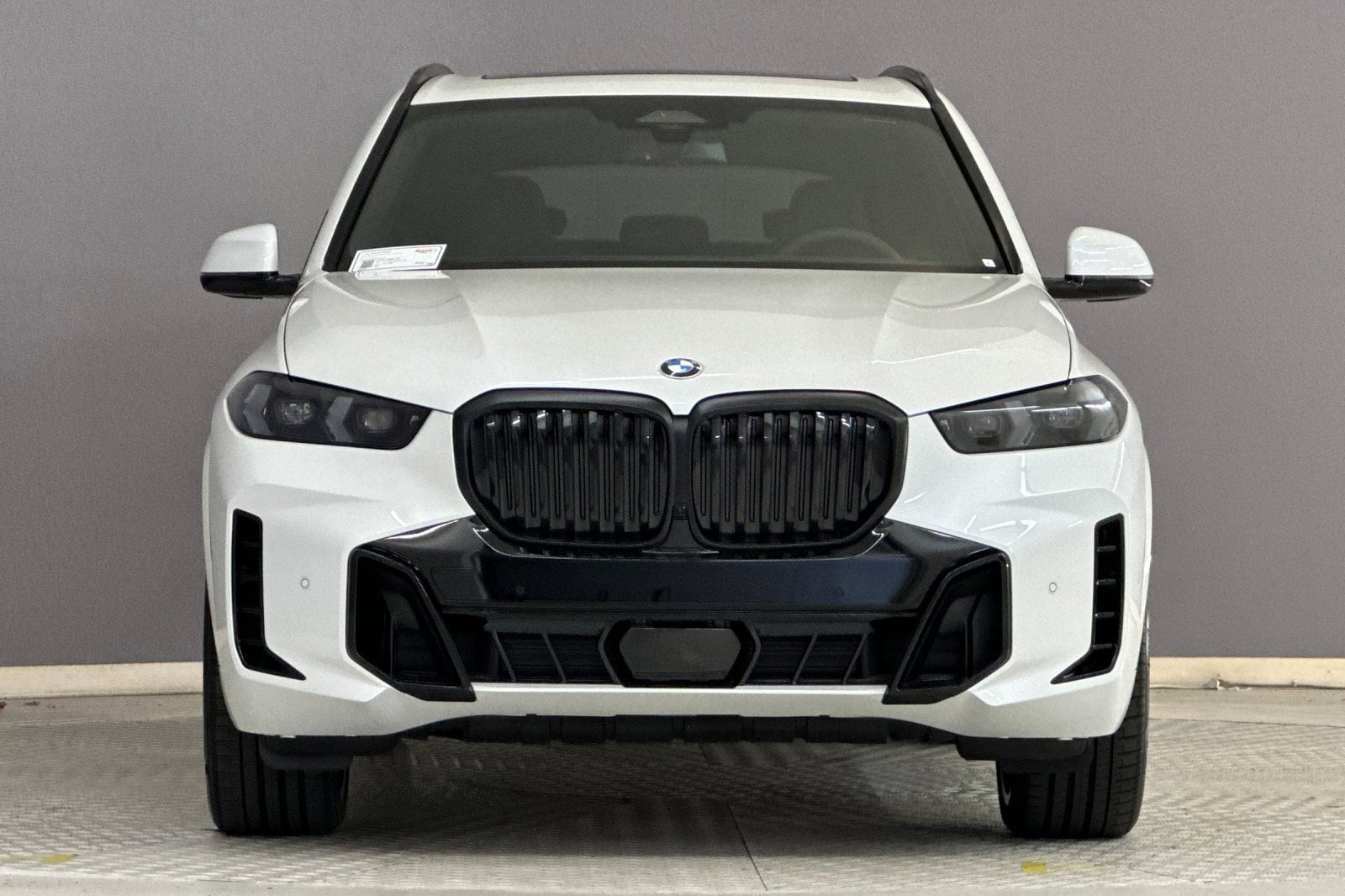 2026 BMW X5 sDrive40i photo 5