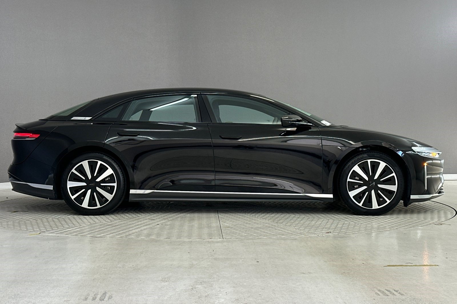 Air Pure Sedan