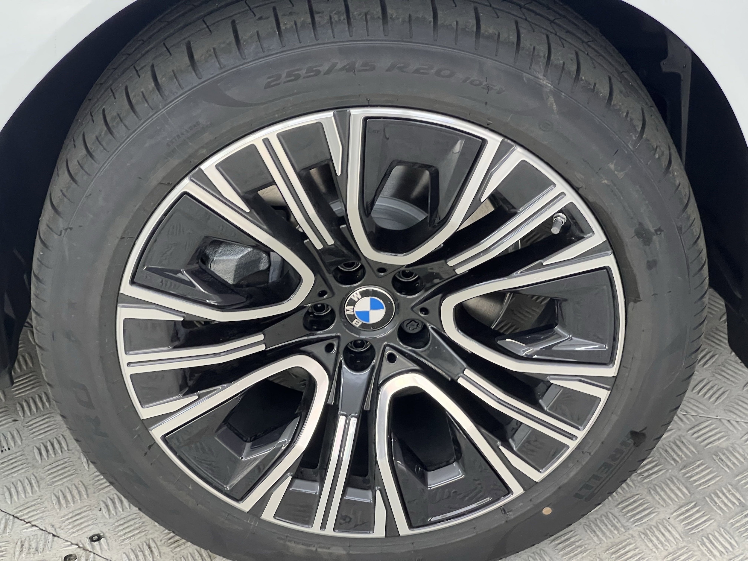 2025 BMW X3 30 xDrive photo 5