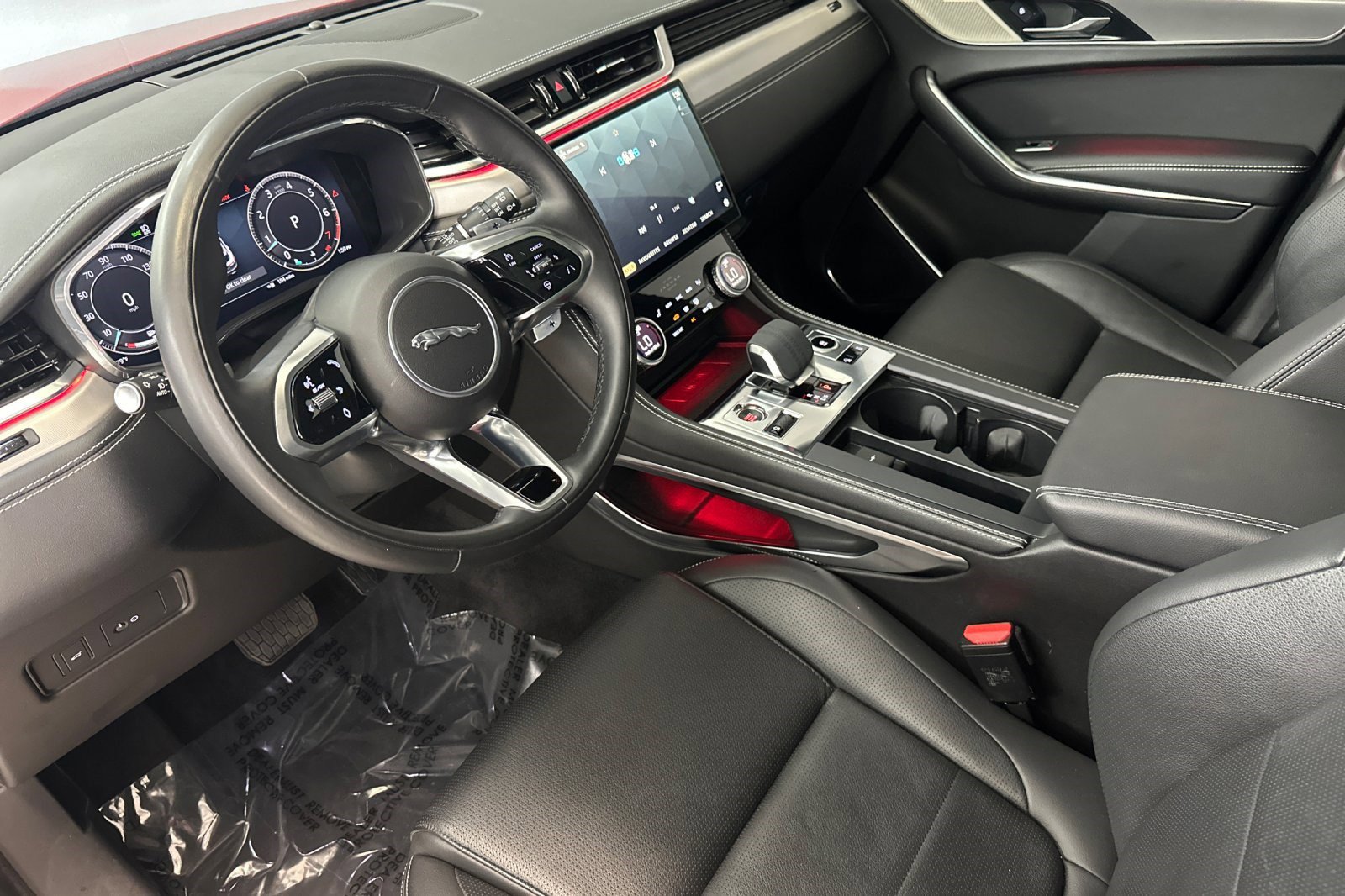 2024 Jaguar F-PACE P250 R-Dynamic S photo 4