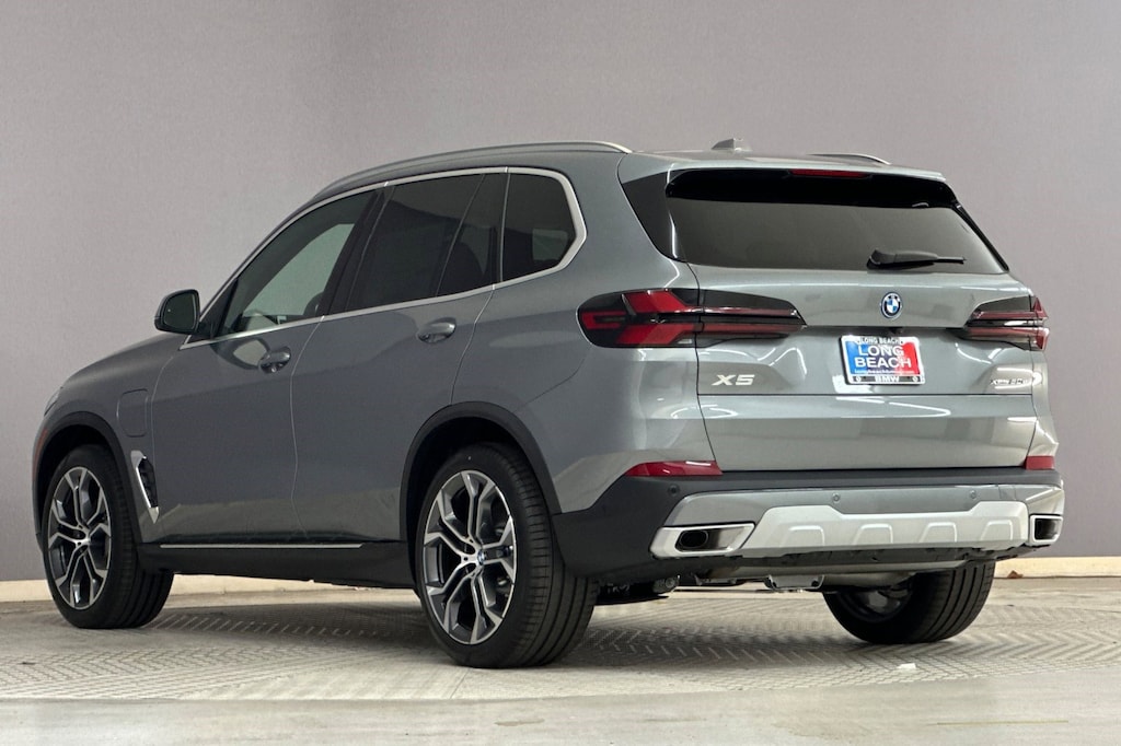New 2026 BMW X5 PHEV xDrive50e SUV