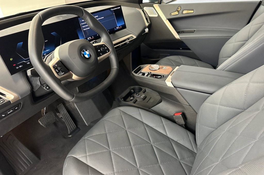 New 2026 BMW iX xDrive60 SUV