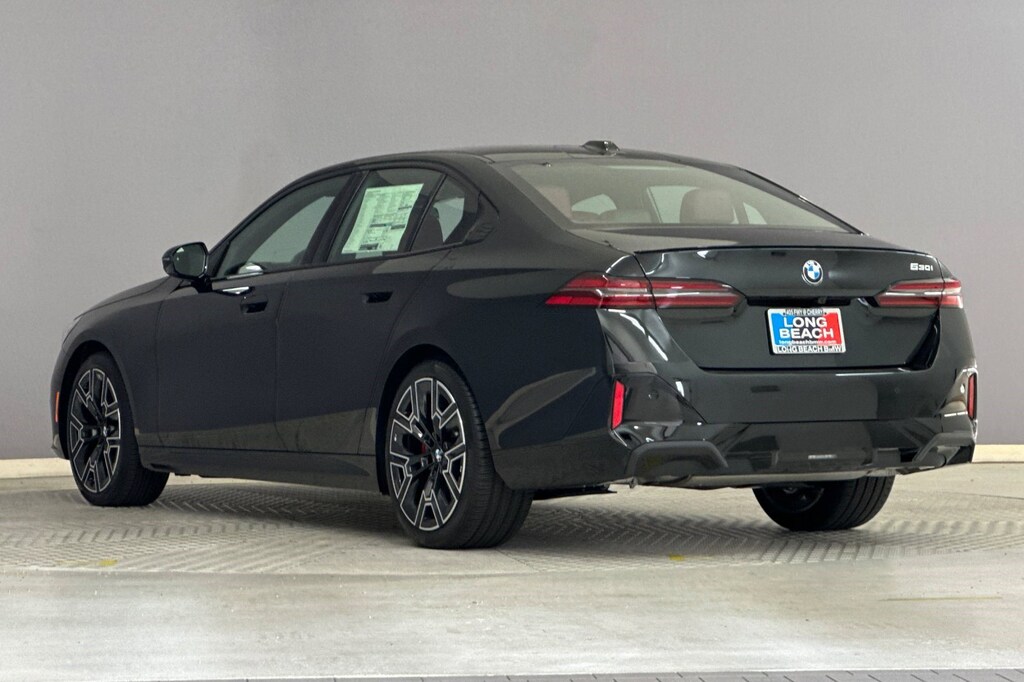 New 2026 BMW 530i Sedan