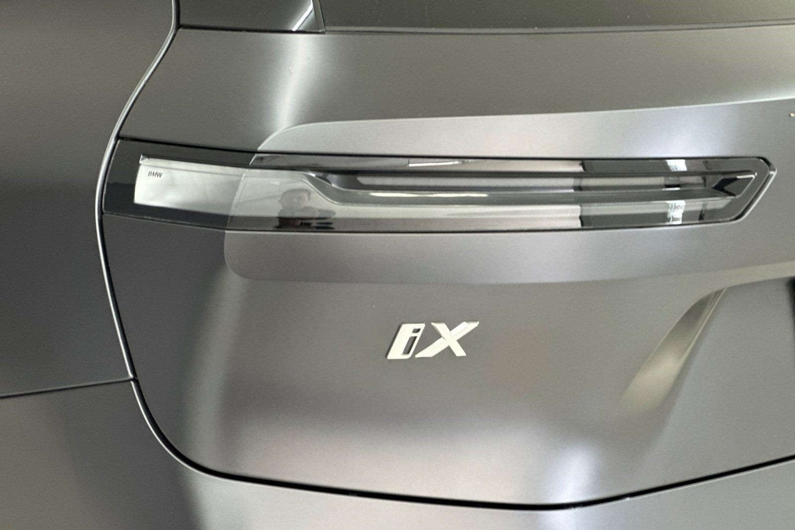 2026 BMW iX 45 - Photo 20